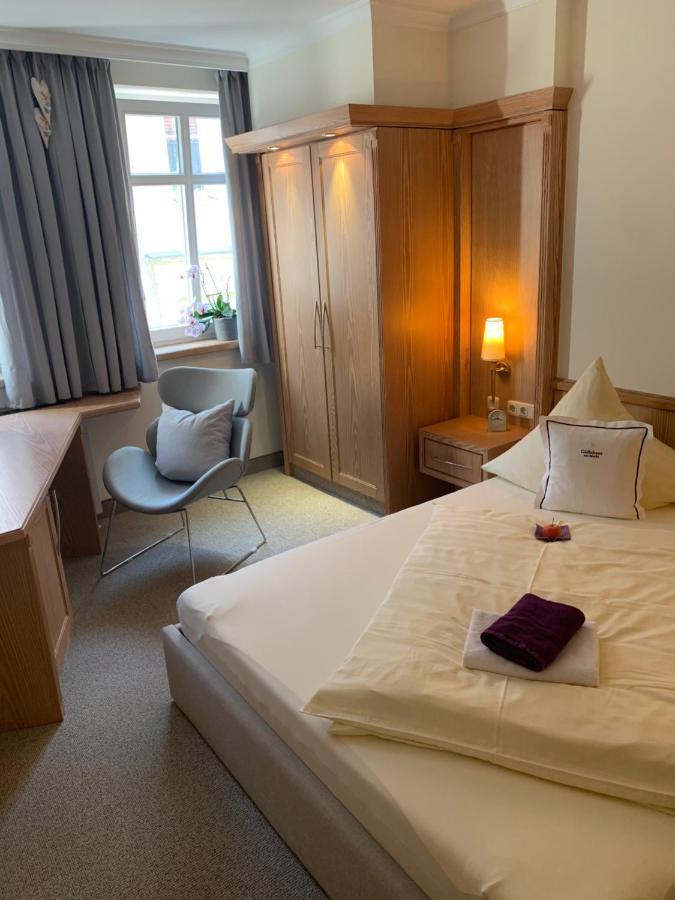 Gaestehaus Am Markt - Leisnig ภายนอก รูปภาพ